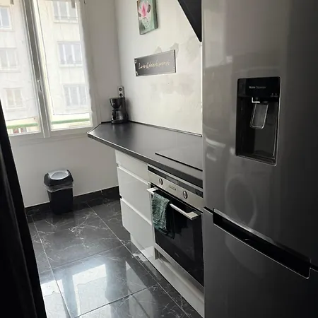 Centre De * روان